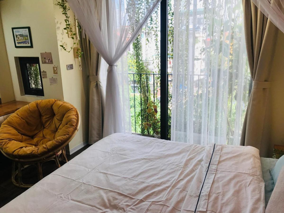 Chez Madame Binh Bed & Breakfast Hanoi Exterior photo
