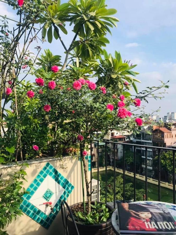 Chez Madame Binh Bed & Breakfast Hanoi Exterior photo