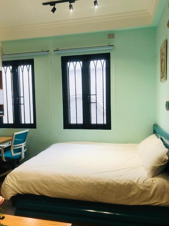 Chez Madame Binh Bed & Breakfast Hanoi Exterior photo